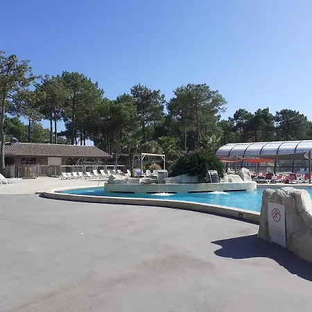 Mobil-home Dans 5 Etoiles En Bord De * Montalivet-les-Bains